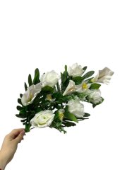 Ветка в букете роз+калла веерная 12 веток микс — Калач-на-Дону, Новое