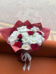 Хризантема и роза в букете. — Калач-на-Дону, Новое