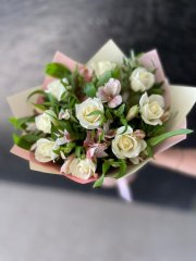 Нежный букет из розы и альстромерии. — Калач-на-Дону, Новое